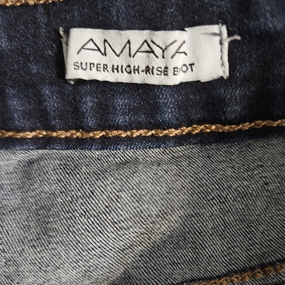 Sofia Jeans by Sofia Vergara, Amaya, Size 22 - Picture 6 of 8